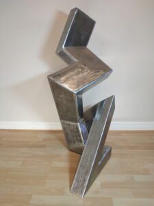 TORSO IV sculpture side view